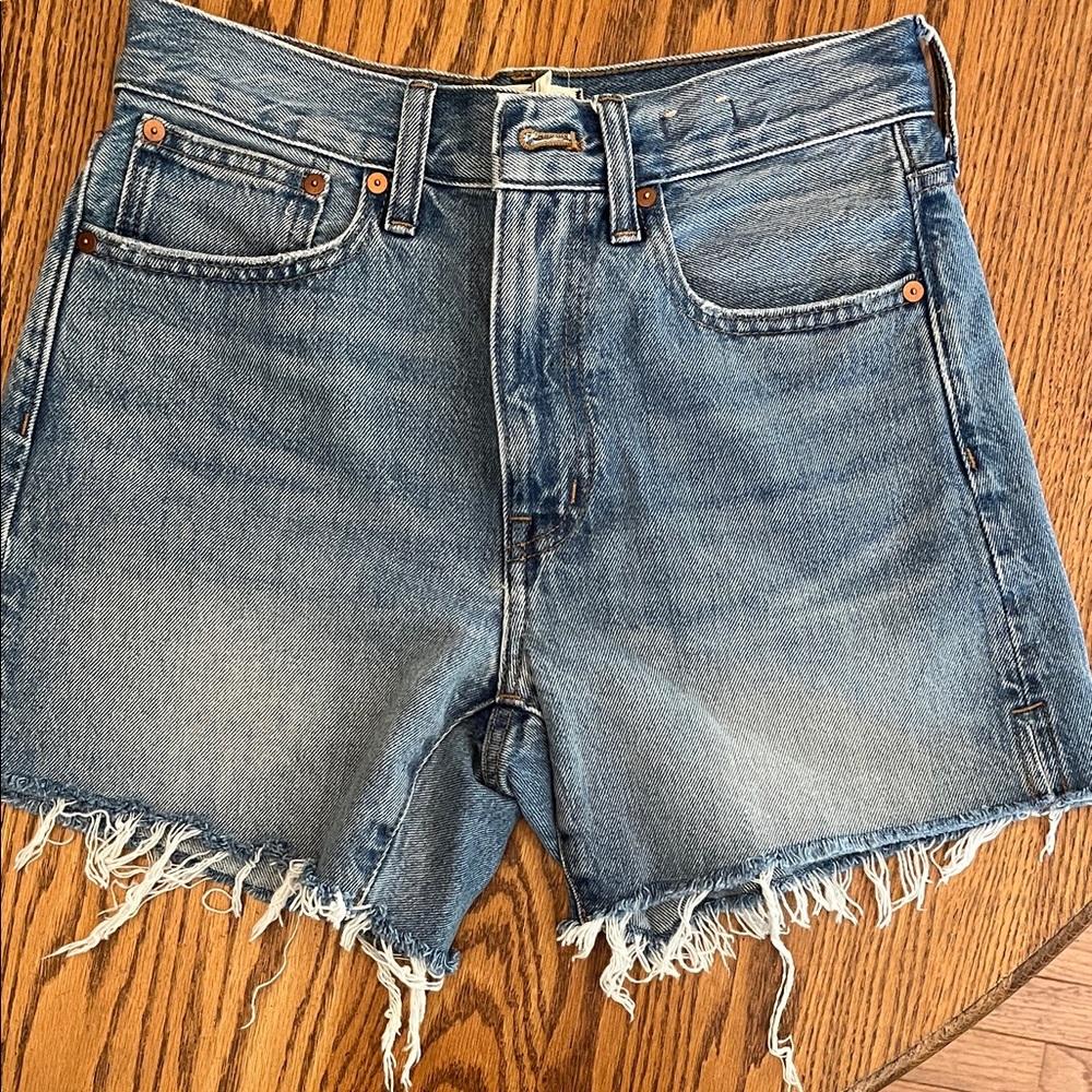 Madewell shorts size 24